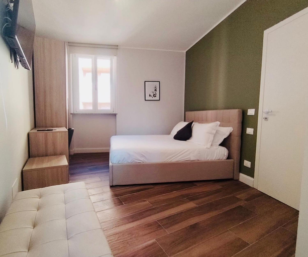 Bedroom 6