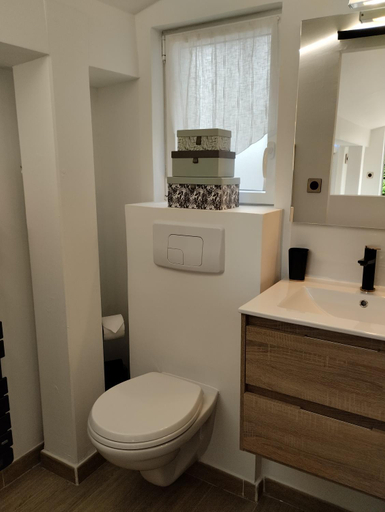 Bathroom 3, L'Atelier Saint-Sulpice - Cocon, piscine, deconnexion entre Bordeaux et St Emilion, Gironde