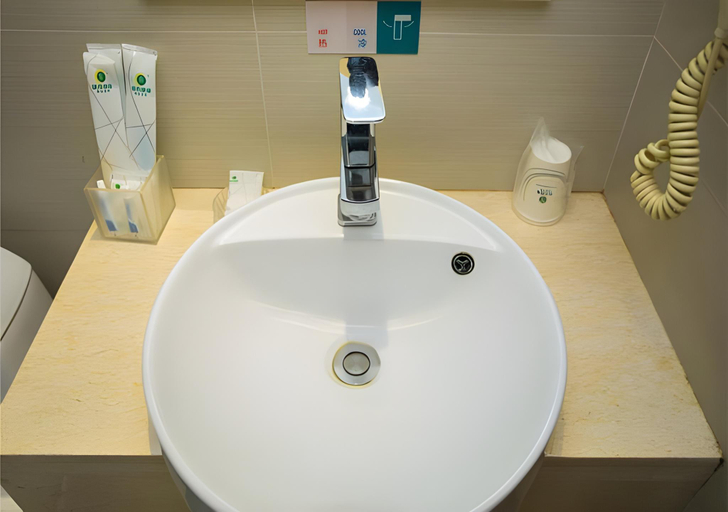 Bathroom 3, City Comfort Inn Wuhan Jiangxia Stadium, Wuhan