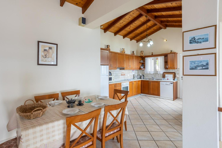 Others 5, Villa Kerkyroula, Ionian Islands