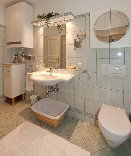 Bathroom 3, Villa Columba - 4 Star Deluxe Apartments, Makarska