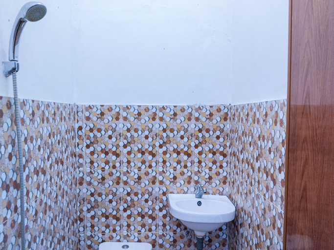 Bathroom 2