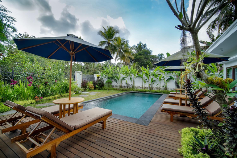 Swimming Pool 7