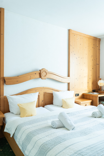 Bedroom 13