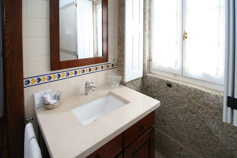 Bathroom 4