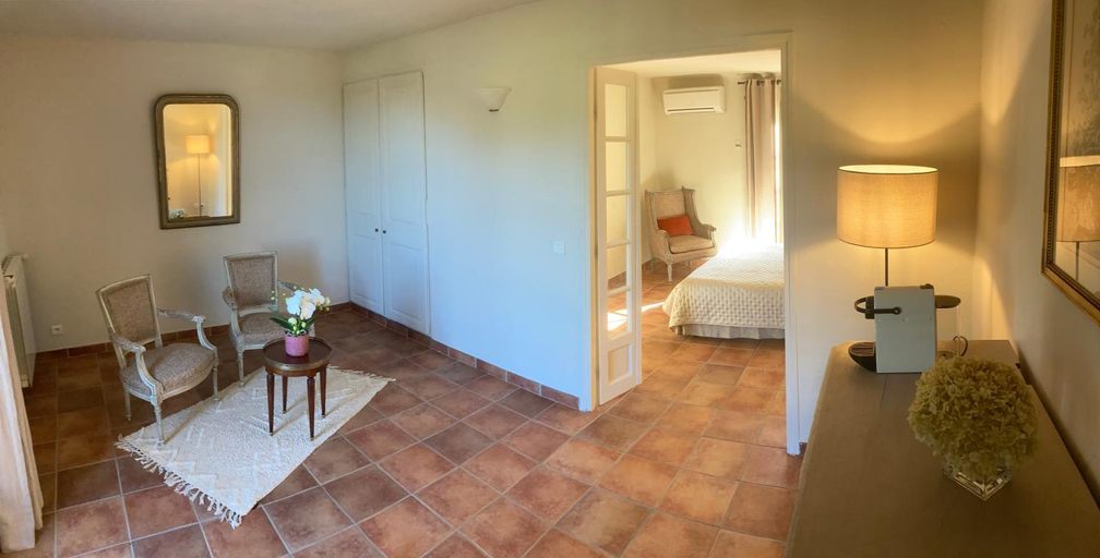 Others 5, La Bastide de Villecroze, Var