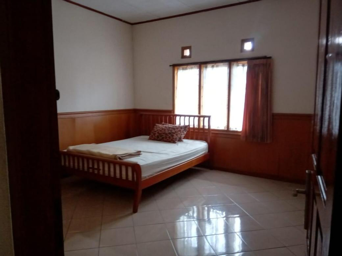 Bedroom 3, Villa Cipedes Syariah, Garut