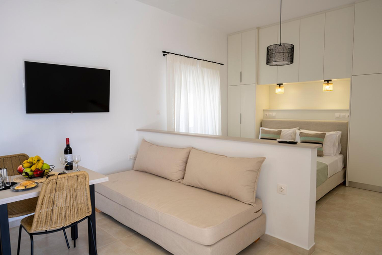 4, Klelia's Apartments, Crete