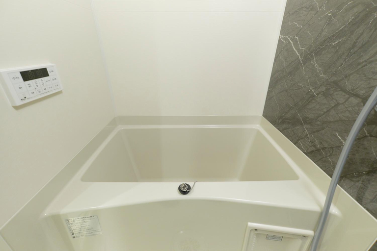 Bathroom 26