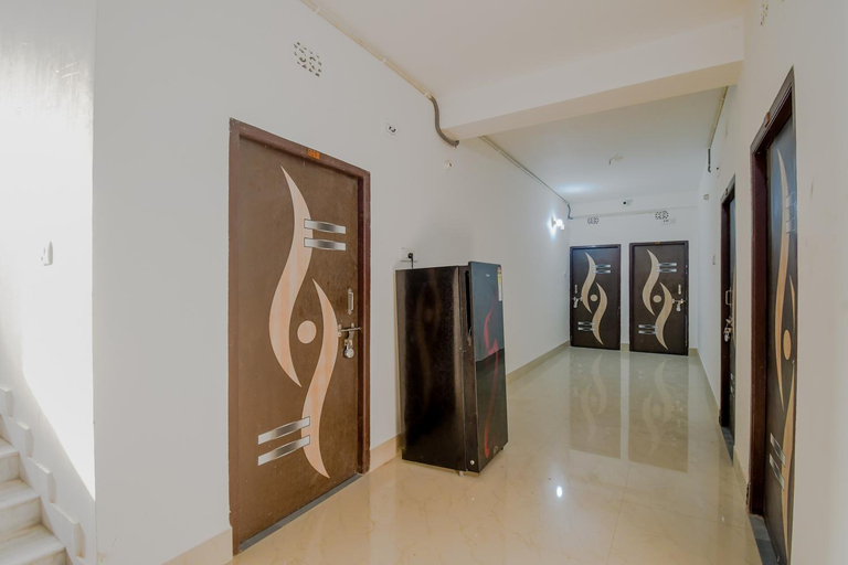 Public Area 5, Eden Hotel, North 24 Parganas