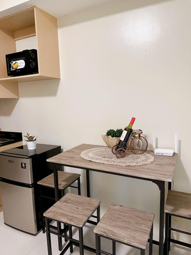 Dining Room 1