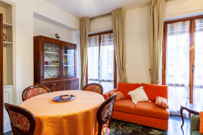 Dining Room 10