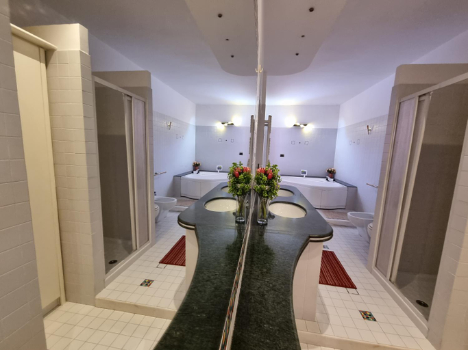 Bathroom 3, La MAISON B&B, Frosinone