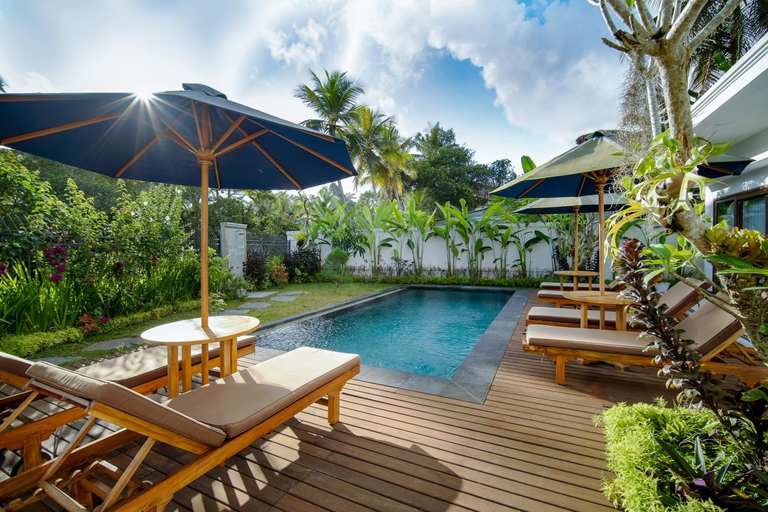 Swimming Pool 10