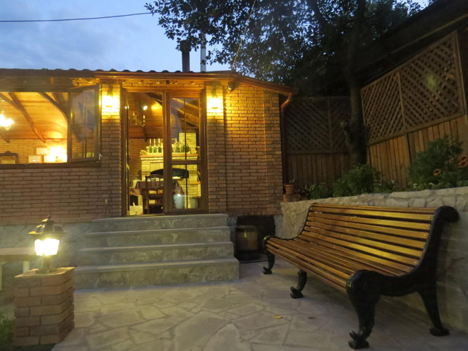 Food & Drinks 5, MagHay B&B