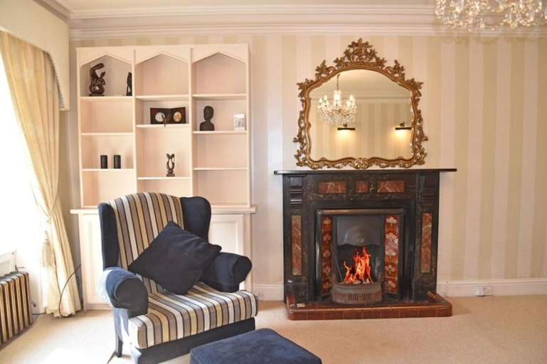 Others 4, Mardan House B&B