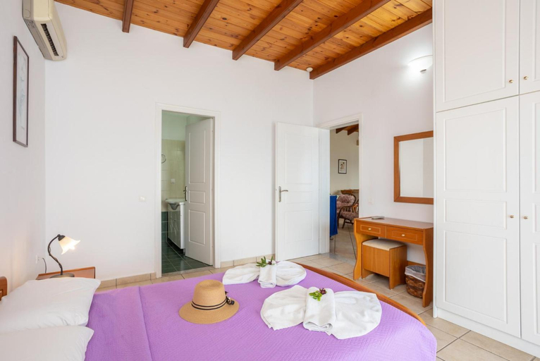 Bedroom 3, Villa Kerkyroula, Ionian Islands