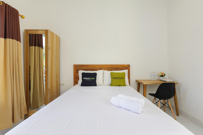 Bedroom 18