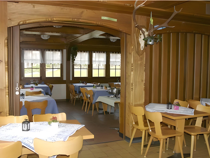 Food & Drinks 4, Hotel Restaurant Rothorn, Visp