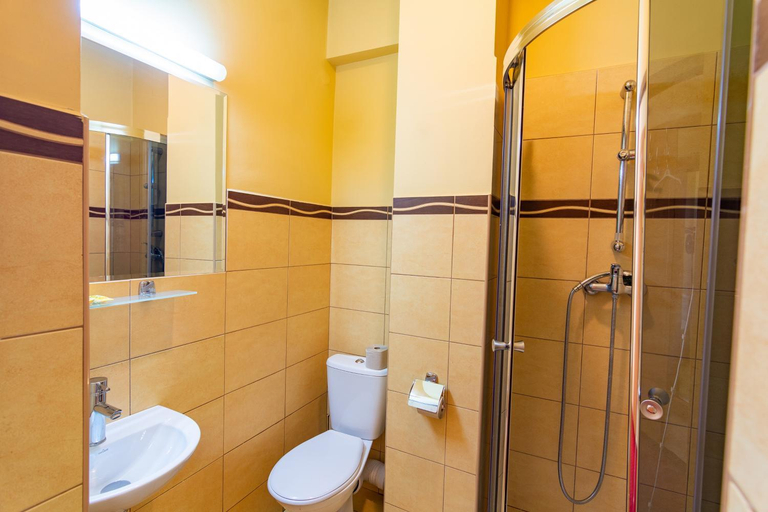 Bathroom 3, Dom Sportowca Blonie - MOSiR, Sanok