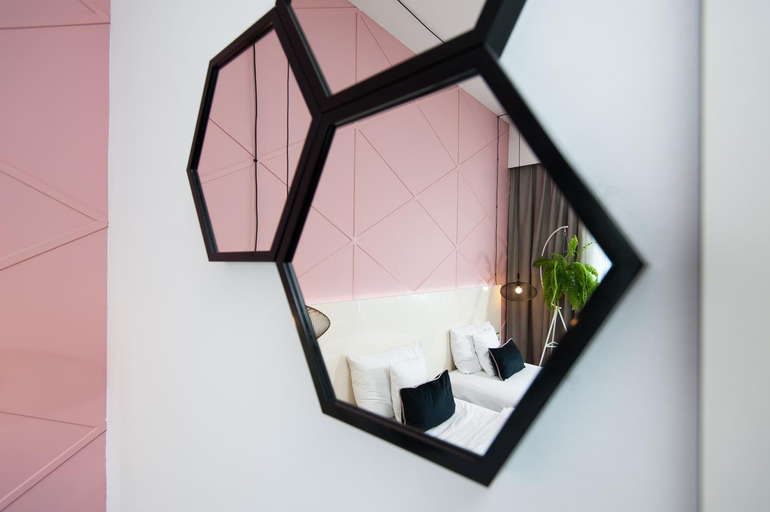 Bedroom 3, NoBo Hotel, Zgierz