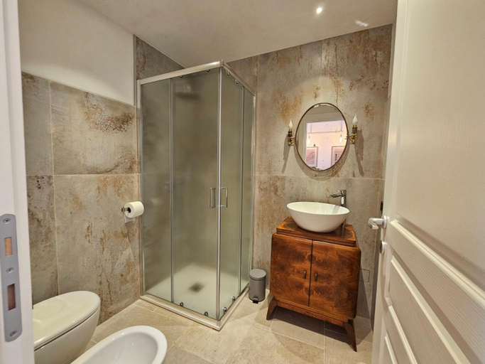 Others 3, Frisalento - Boutique B&B, Brindisi