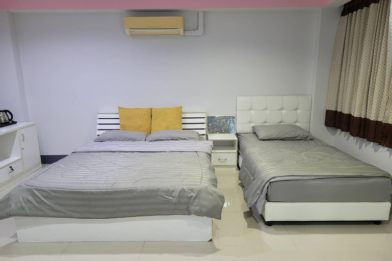 Bedroom 17