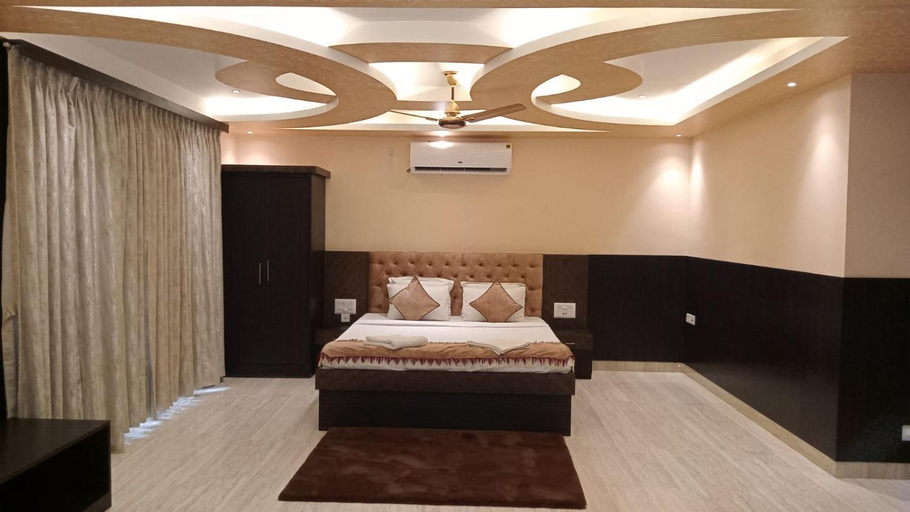 Bedroom 2, Hotel Sweet Villa, Puri