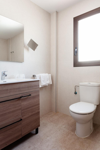 Bathroom, Hostal Vila del Mar, Girona