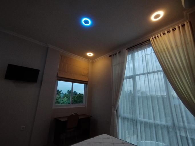 Bedroom 11