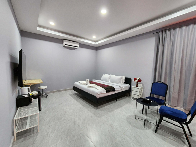 Bedroom 5
