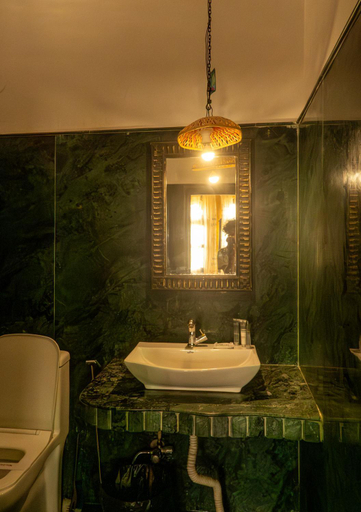 Bathroom 4, Open Road Hostel and Cafe, Jaisalmer