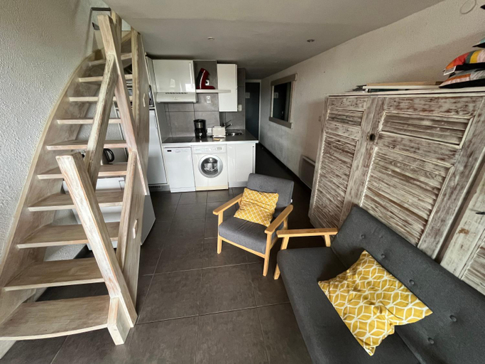 Bedroom 2, Superbe Duplex 35m2 vue mer avec piscine, Var
