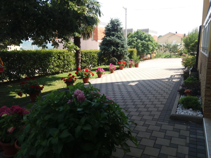 Others 5, Rooms Ivana, Herzegovina-Neretva