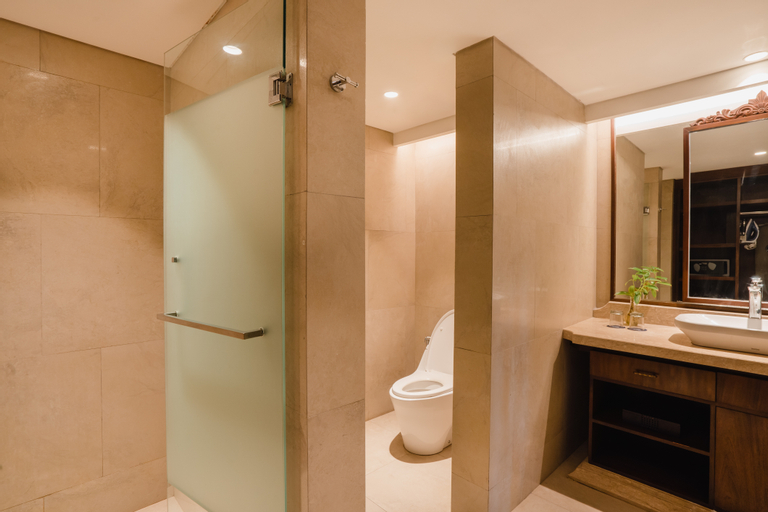 Bathroom 20