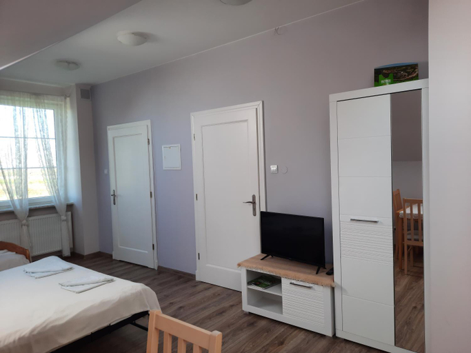Others 2, Praski Dom, Lipsko