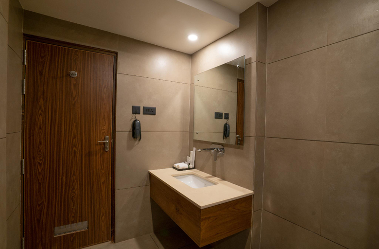 Bathroom 2