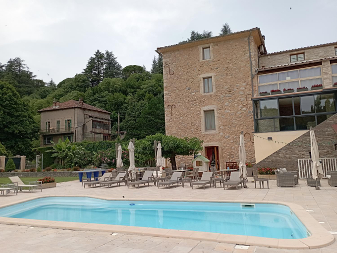 Sport & Beauty, Logis Hotel Restaurant Mas de la Prairie, Gard