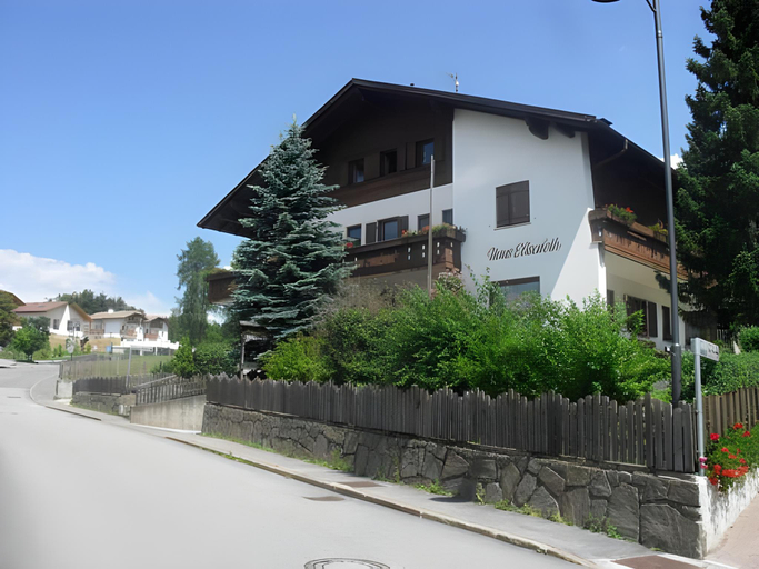 Others 4, Haus Elisabeth, Bolzano