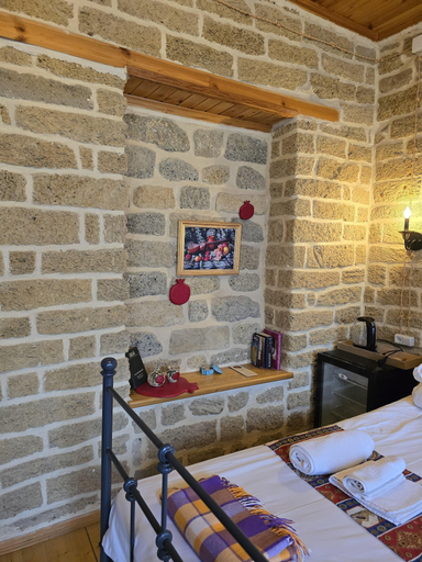 Bedroom 4, Old Rooms Hotel, Baku