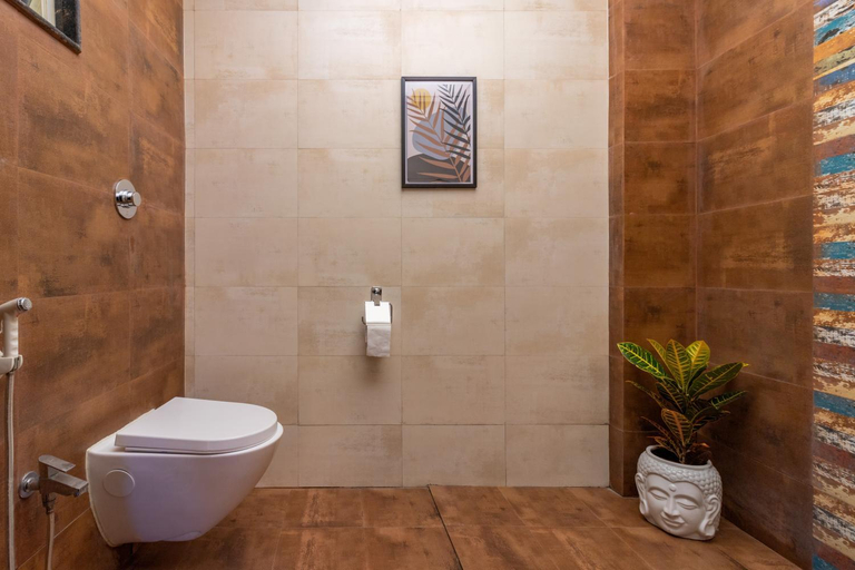 Bathroom 3, COLIWO UN (COLIVE AND COWORK), Pune