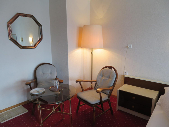 Others 4, Landhaus an der Thur, Toggenburg