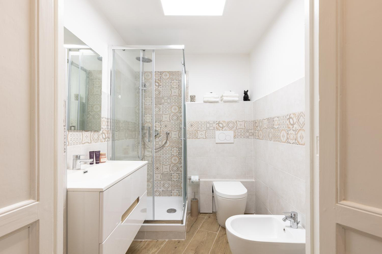 Others 5, Ottaviano Suites, Rome