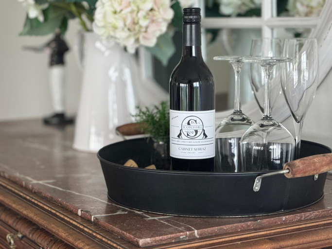 Others 4, Luxury Truffle Farm Stay Near Melbourne with Stunning Views Scotch Hill, Baw Baw  - Pt B West