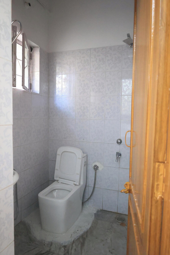 Bathroom 3, Anmol Residency Dehradun, Dehradun