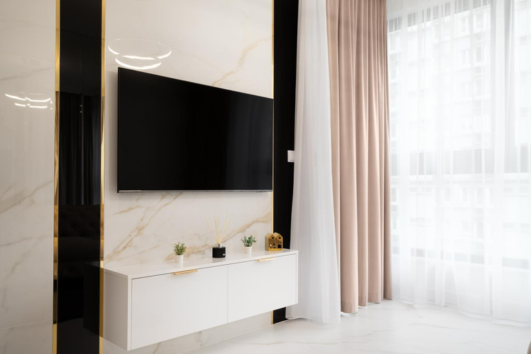 Bathroom 2, Grzybowska 37 by Golden Apartments, Warsaw