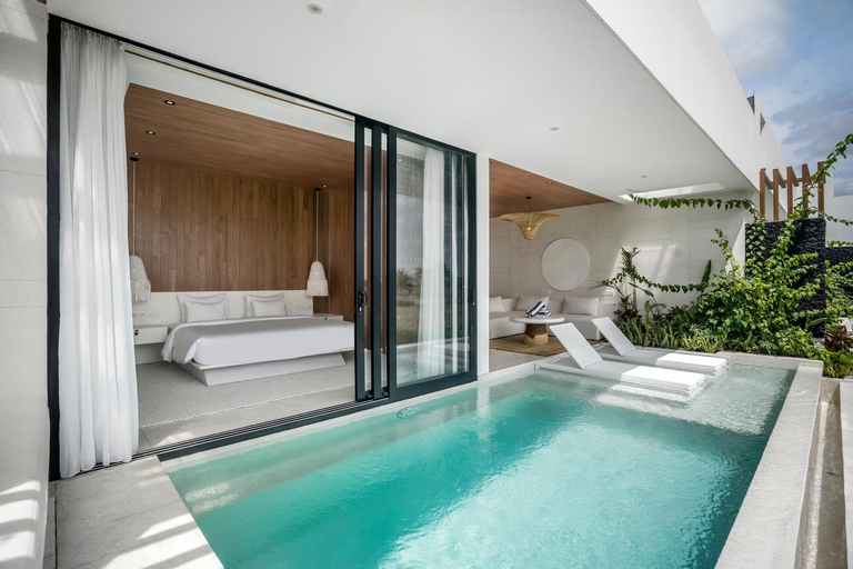 Swimming Pool 3