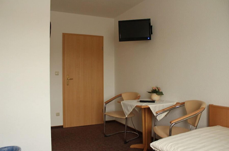 Bedroom 3, Gästehaus Zum Felsenkeller Steigerthal, Nordhausen