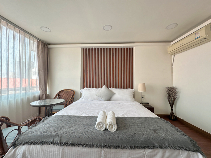 Bedroom 6