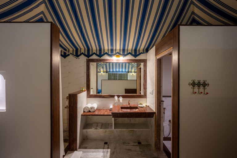 Bathroom 3, Aangan Resort Ranthambore - A Private Pool Villa, Sawai Madhopur